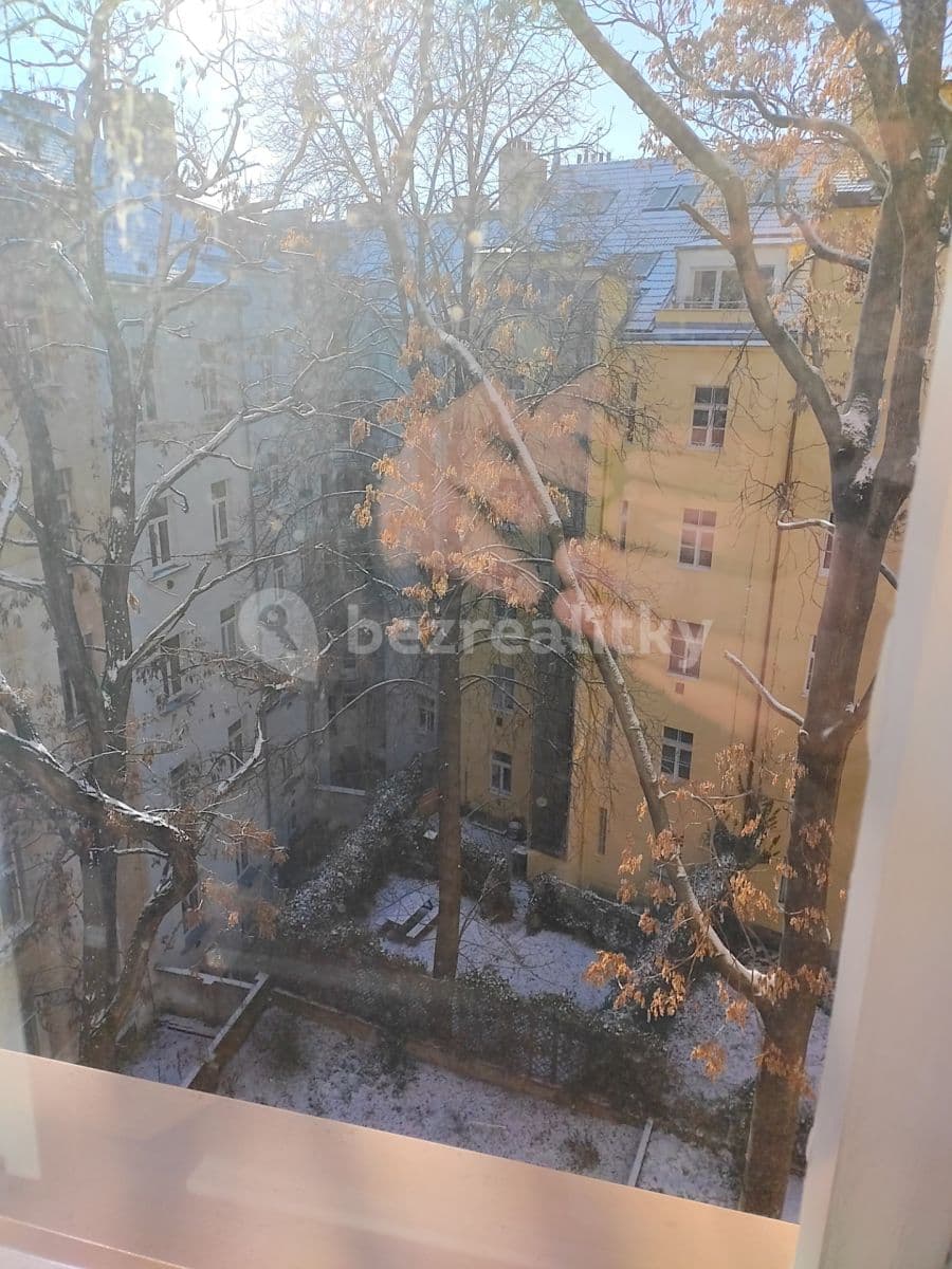 Prenájom bytu 1-izbový 23 m², Orelská, Praha, Praha Prenájom bytu 1-izbový 23 m², Orelská, Praha, Praha