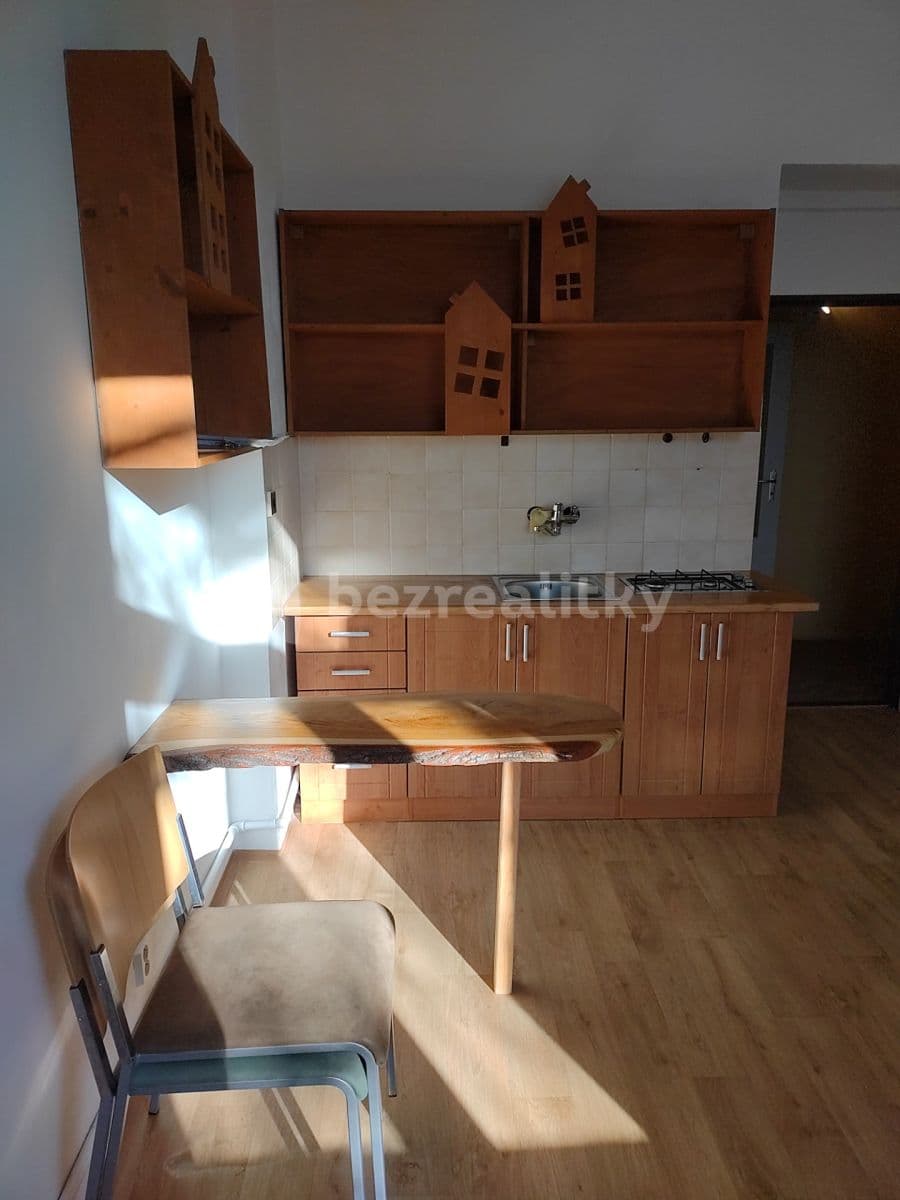 Prenájom bytu 1-izbový 23 m², Orelská, Praha, Praha Prenájom bytu 1-izbový 23 m², Orelská, Praha, Praha