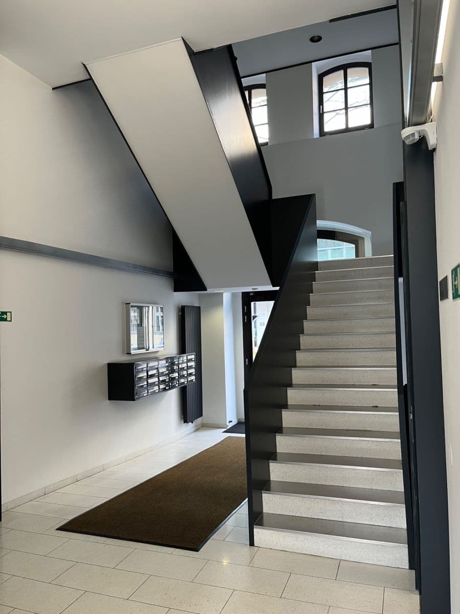 Prenájom bytu 50 m², Šaldova, Praha, Praha Prenájom bytu 50 m², Šaldova, Praha, Praha