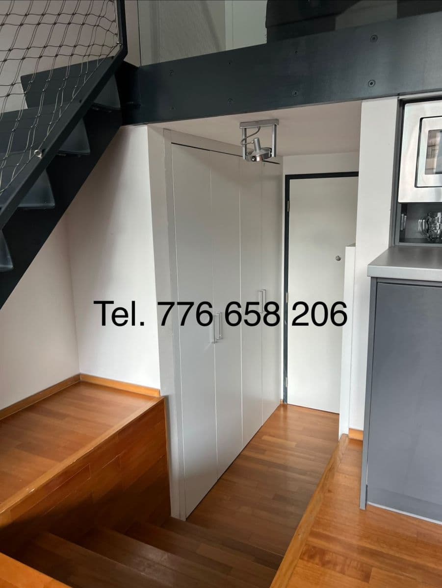 Prenájom bytu 50 m², Šaldova, Praha, Praha Prenájom bytu 50 m², Šaldova, Praha, Praha