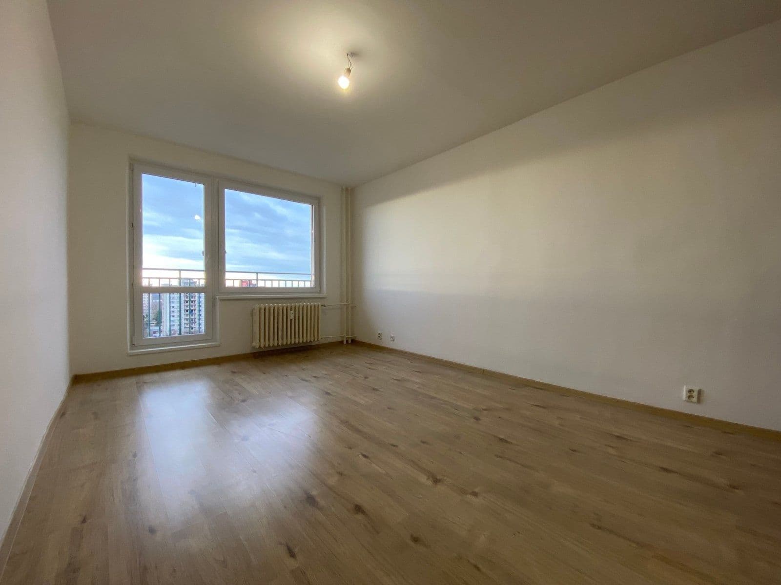 Prenájom bytu 1-izbový 28 m², Okružní, Orlová, Moravskoslezský kraj Prenájom bytu 1-izbový 28 m², Okružní, Orlová, Moravskoslezský kraj