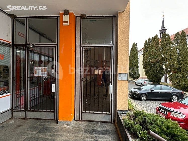 Prenájom nebytového priestoru 77 m², Horní náměstí, Divišov, Středočeský kraj Prenájom nebytového priestoru 77 m², Horní náměstí, Divišov, Středočeský kraj