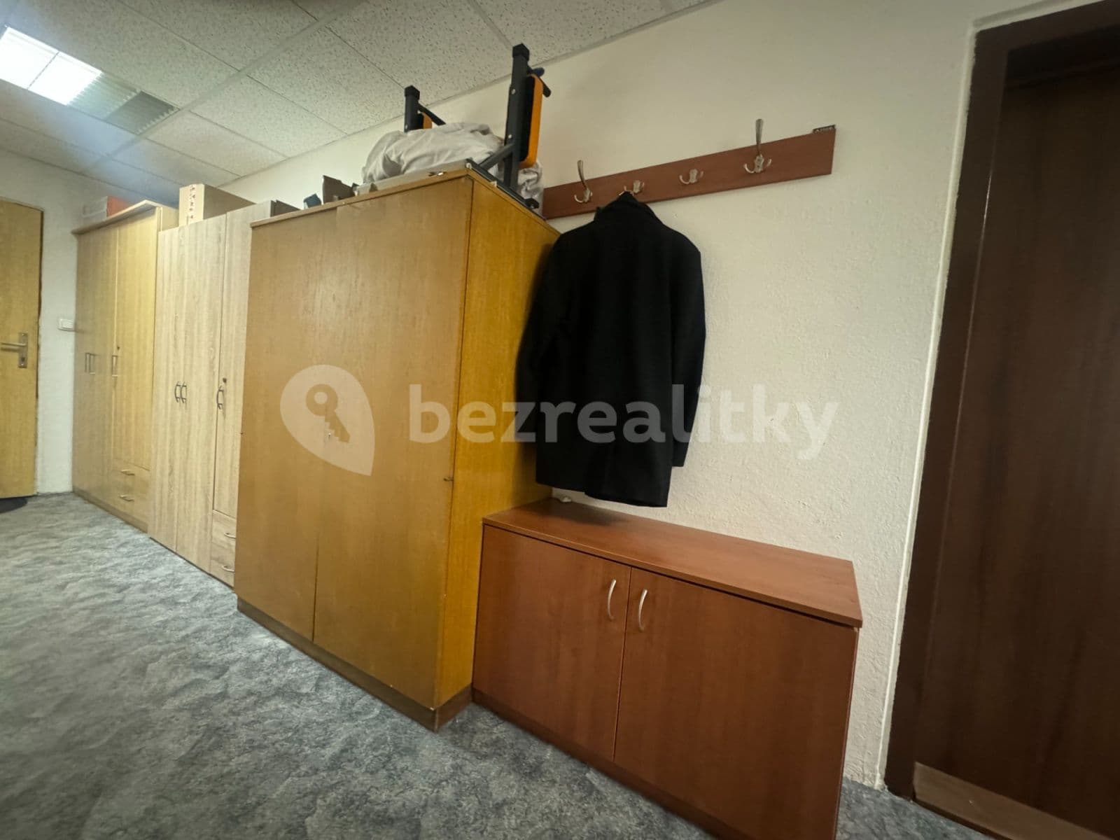 Prenájom bytu 2-izbový 40 m², Štúrova, Praha, Praha Prenájom bytu 2-izbový 40 m², Štúrova, Praha, Praha