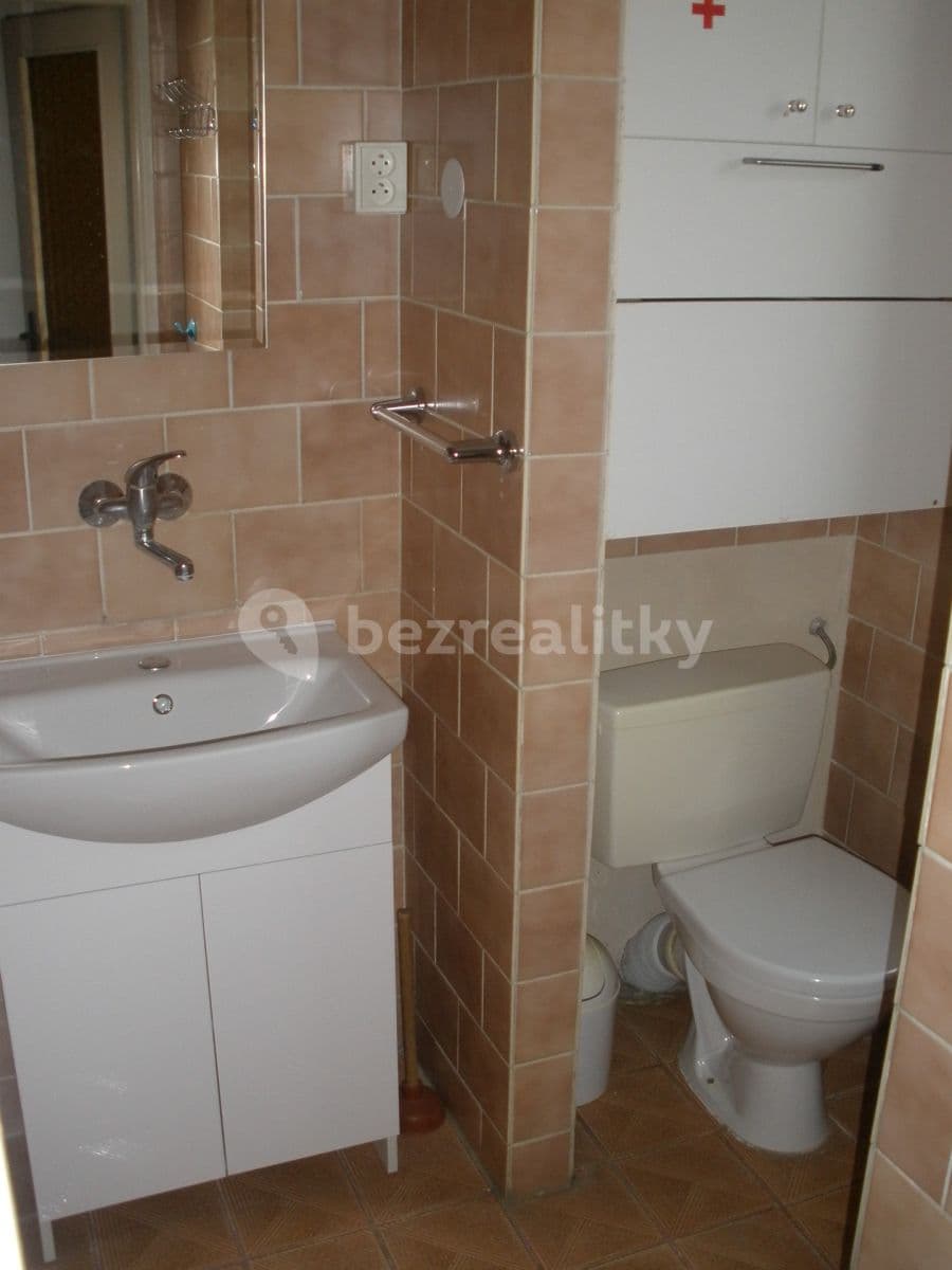 Prenájom bytu 2-izbový 52 m², Vodárenská, Kladno, Středočeský kraj Prenájom bytu 2-izbový 52 m², Vodárenská, Kladno, Středočeský kraj