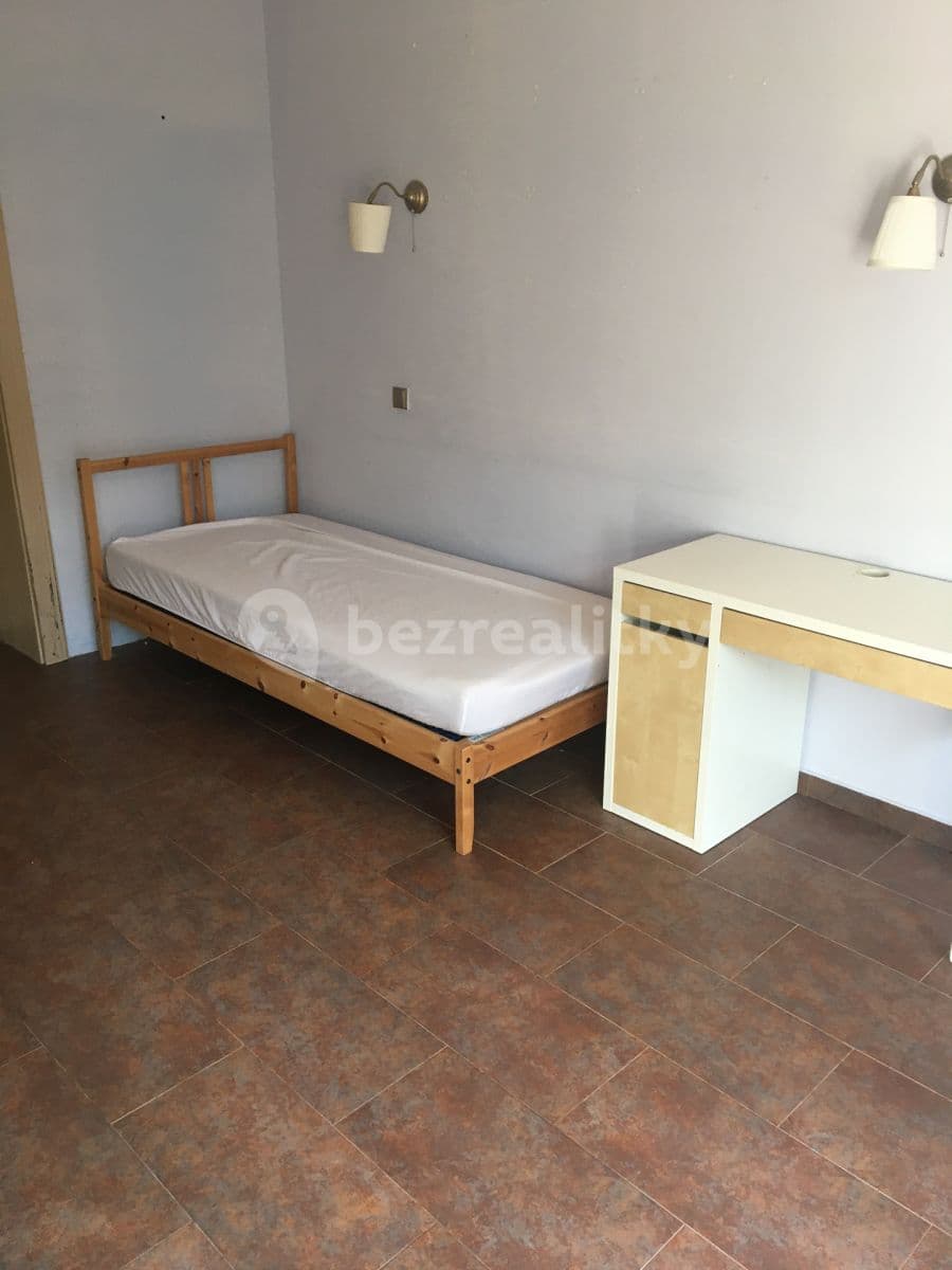 Prenájom bytu 5-izbový 150 m², Prachovská, Praha, Praha Prenájom bytu 5-izbový 150 m², Prachovská, Praha, Praha