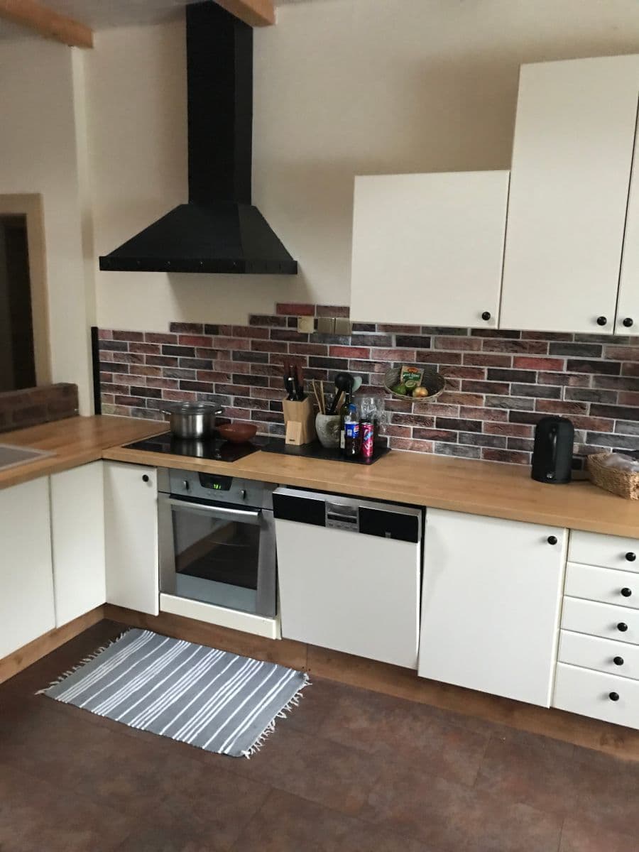 Prenájom bytu 5-izbový 150 m², Prachovská, Praha, Praha Prenájom bytu 5-izbový 150 m², Prachovská, Praha, Praha