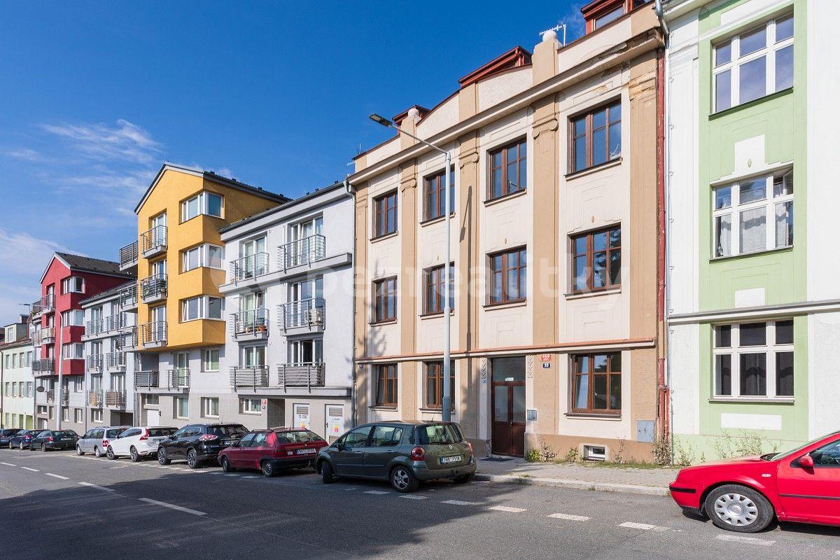 Prenájom bytu 2-izbový 38 m², Davídkova, Praha, Praha