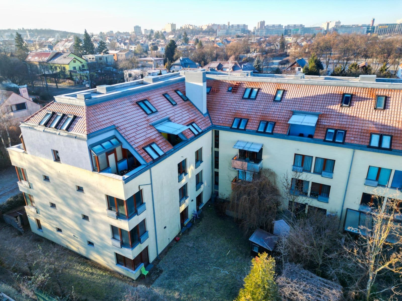 Prenájom bytu 1-izbový 36 m², Starochodovská, Praha, Praha Prenájom bytu 1-izbový 36 m², Starochodovská, Praha, Praha