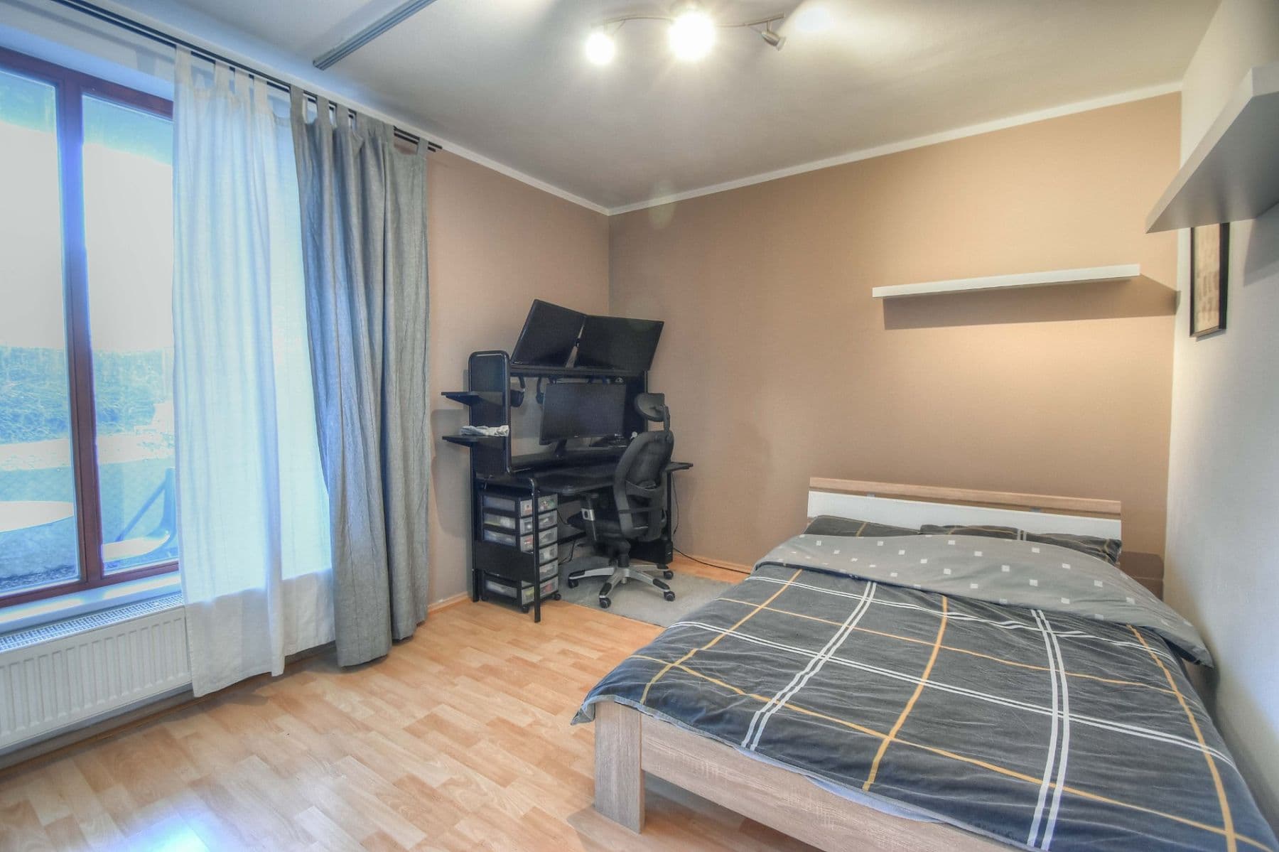 Prenájom bytu 1-izbový 36 m², Starochodovská, Praha, Praha Prenájom bytu 1-izbový 36 m², Starochodovská, Praha, Praha