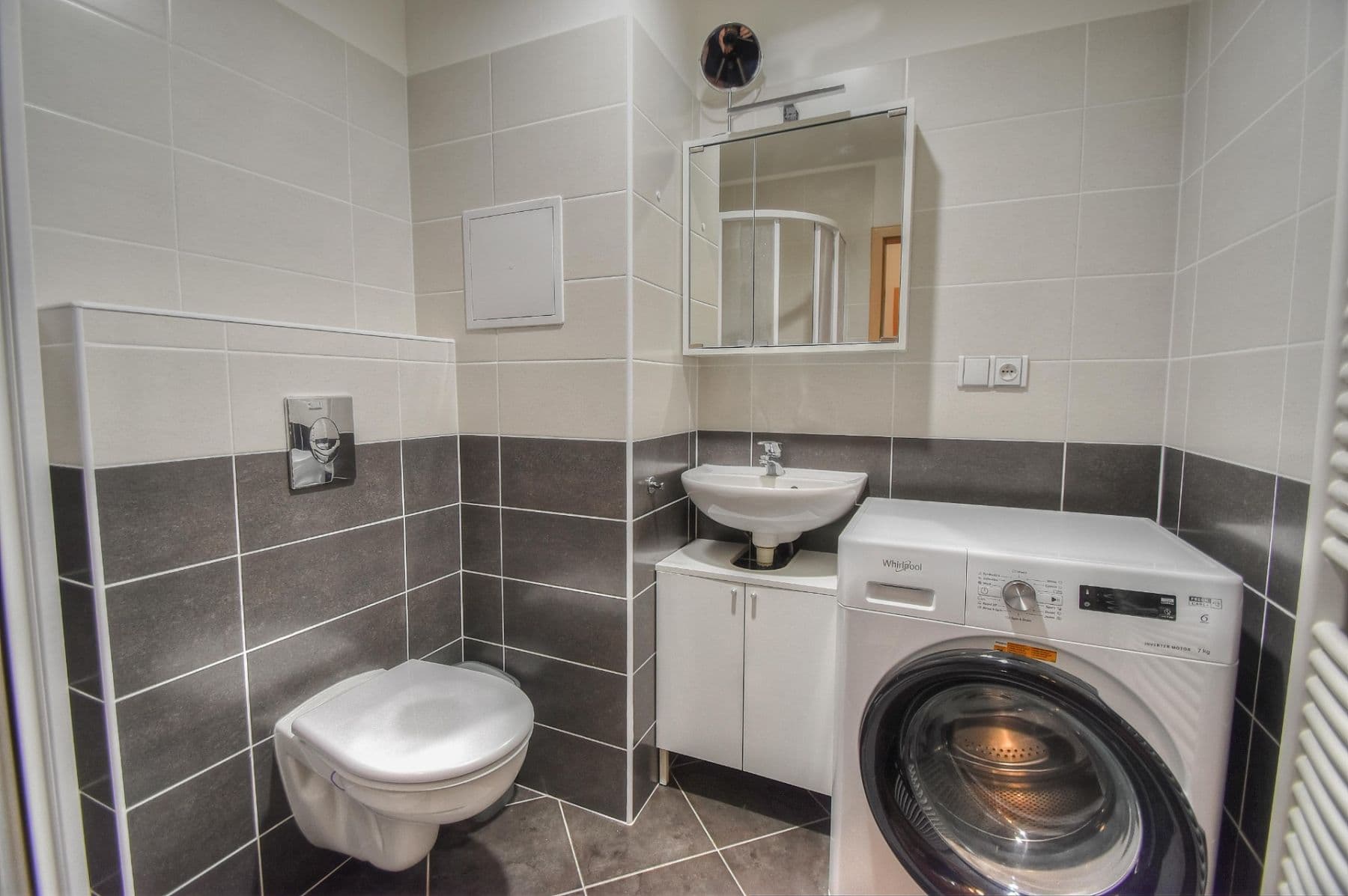 Prenájom bytu 1-izbový 36 m², Starochodovská, Praha, Praha Prenájom bytu 1-izbový 36 m², Starochodovská, Praha, Praha