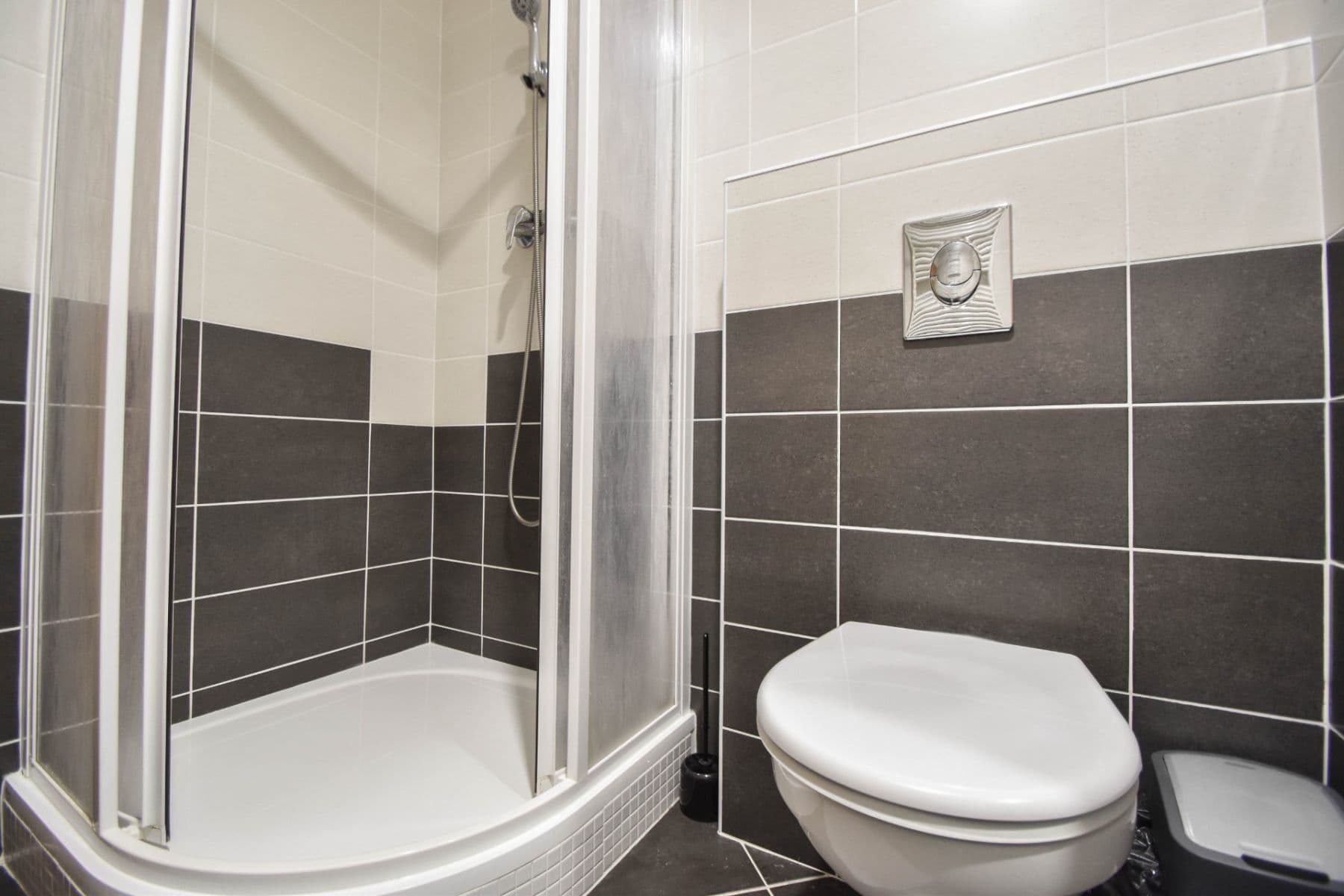 Prenájom bytu 1-izbový 36 m², Starochodovská, Praha, Praha Prenájom bytu 1-izbový 36 m², Starochodovská, Praha, Praha