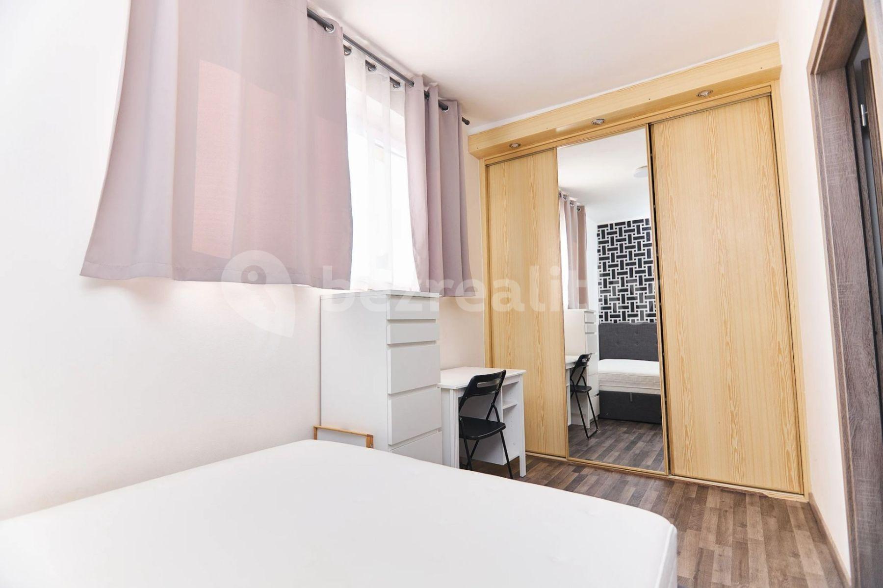 Predaj bytu 2-izbový 42 m², Nad Kajetánkou, Praha, Praha