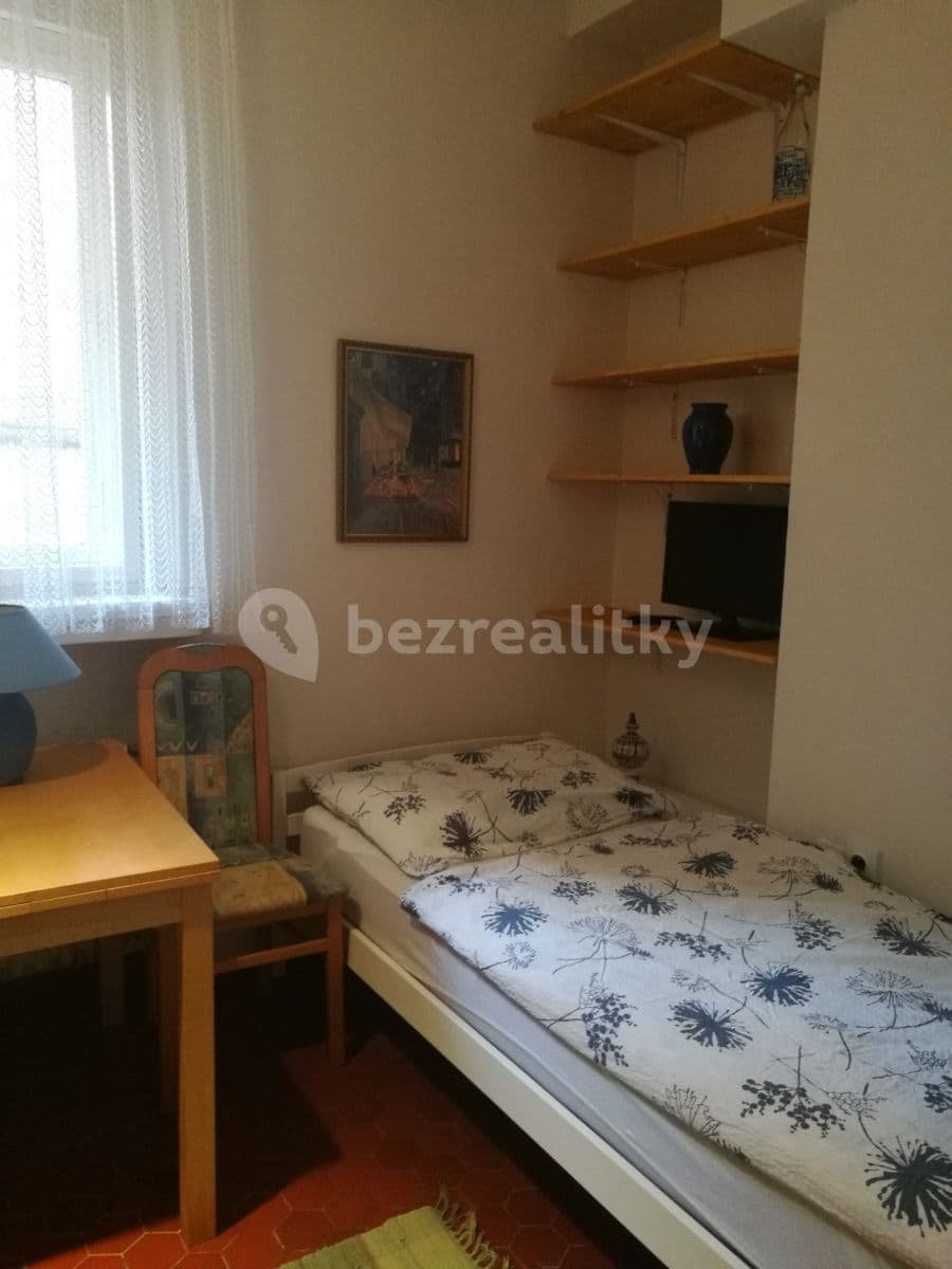 Prenájom bytu 2-izbový 56 m², Husinecká, Praha, Praha Prenájom bytu 2-izbový 56 m², Husinecká, Praha, Praha