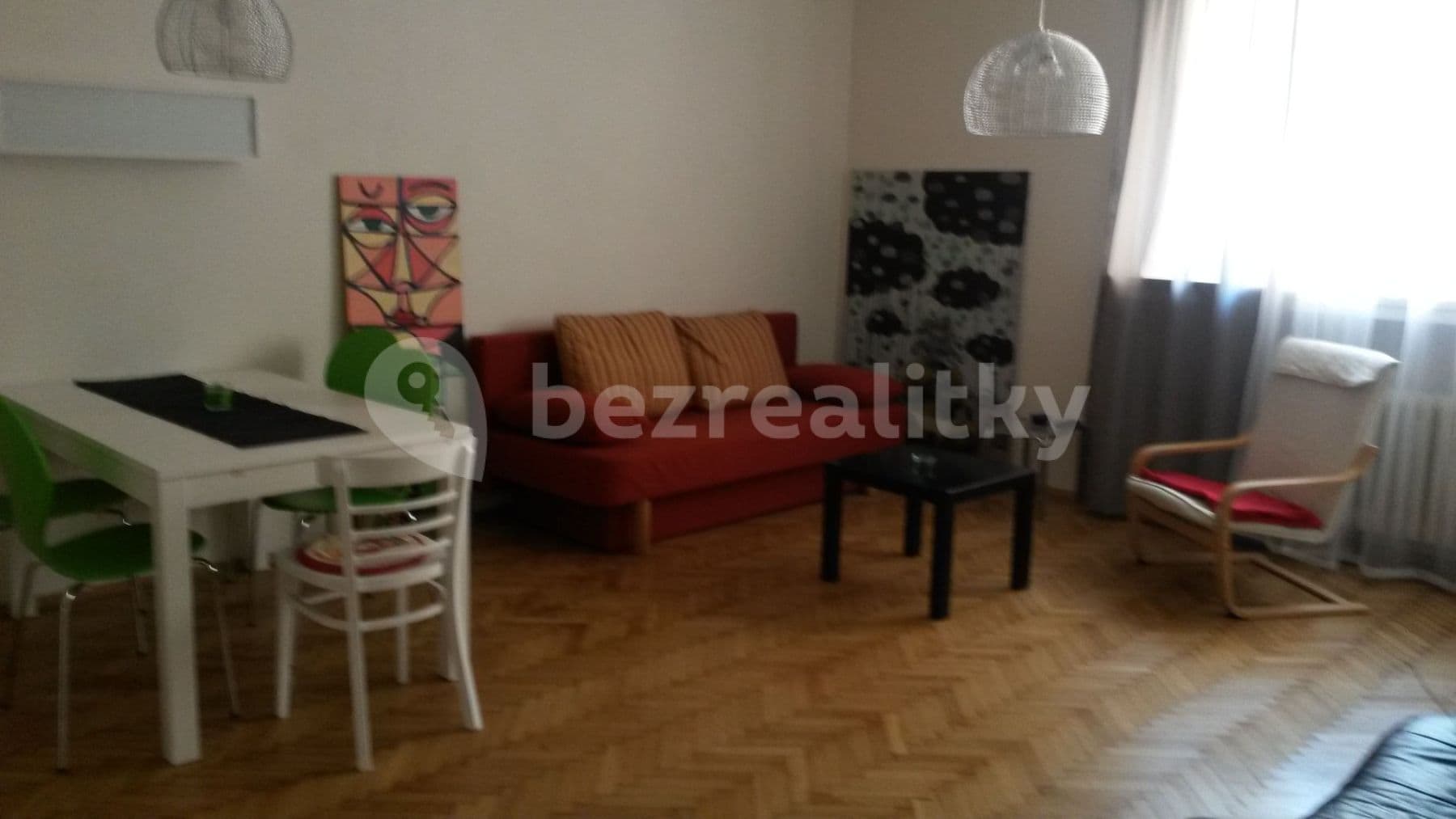 Prenájom bytu 2-izbový 56 m², Husinecká, Praha, Praha Prenájom bytu 2-izbový 56 m², Husinecká, Praha, Praha