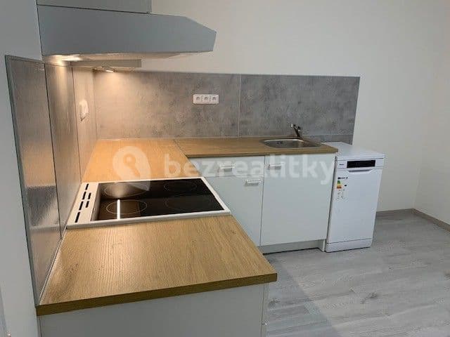 Prenájom bytu 2-izbový 47 m², Lubenská, Rakovník, Středočeský kraj Prenájom bytu 2-izbový 47 m², Lubenská, Rakovník, Středočeský kraj