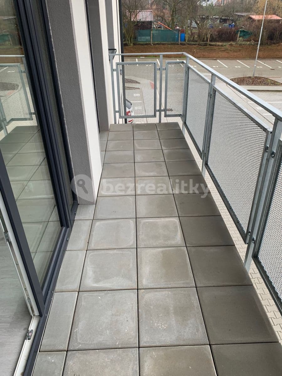 Prenájom bytu 2-izbový 47 m², Lubenská, Rakovník, Středočeský kraj Prenájom bytu 2-izbový 47 m², Lubenská, Rakovník, Středočeský kraj