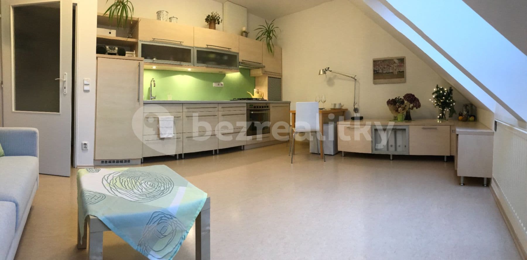 Prenájom bytu 2-izbový 46 m², Otiskova, Brno, Jihomoravský kraj Prenájom bytu 2-izbový 46 m², Otiskova, Brno, Jihomoravský kraj