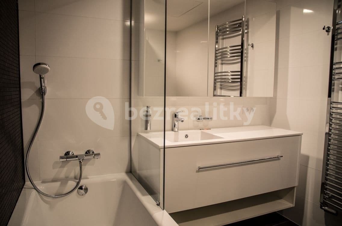 Prenájom bytu 1-izbový 32 m², Mukařovského, Praha, Praha Prenájom bytu 1-izbový 32 m², Mukařovského, Praha, Praha