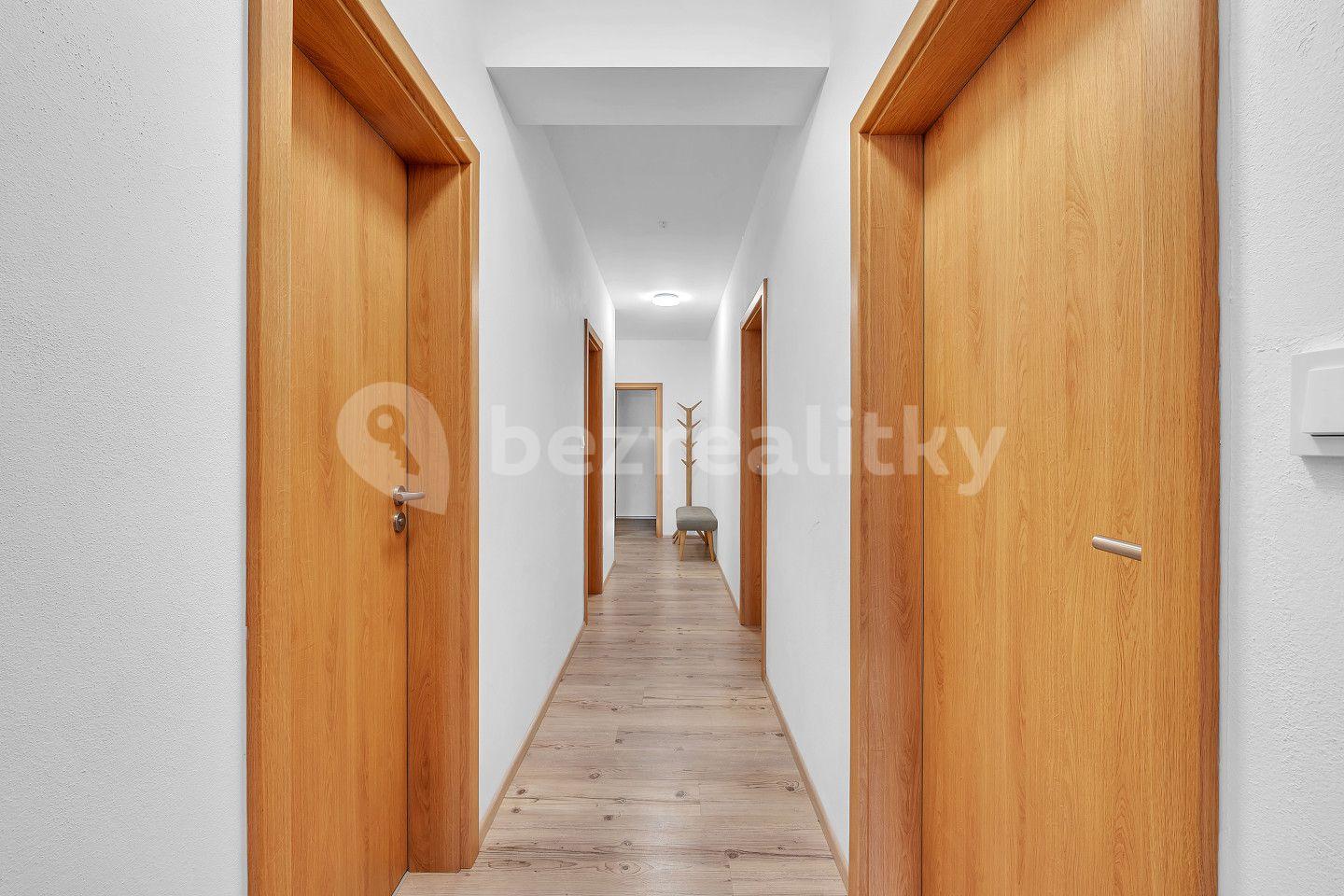 Predaj bytu 3-izbový 96 m², U Sportovní školy, Pardubice, Pardubický kraj