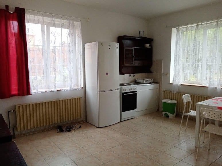 Prenájom bytu 2-izbový 40 m², Nová, Radostice, Jihomoravský kraj Prenájom bytu 2-izbový 40 m², Nová, Radostice, Jihomoravský kraj