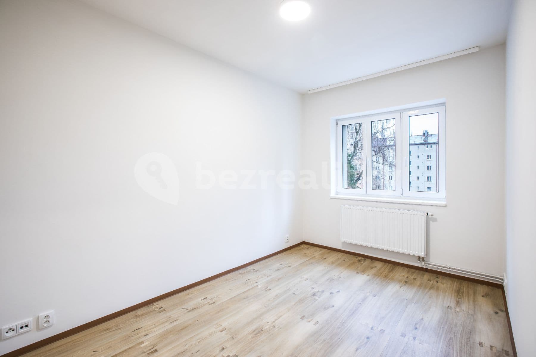 Prenájom bytu 2-izbový 56 m², Jungmannova, Liberec, Liberecký kraj Prenájom bytu 2-izbový 56 m², Jungmannova, Liberec, Liberecký kraj