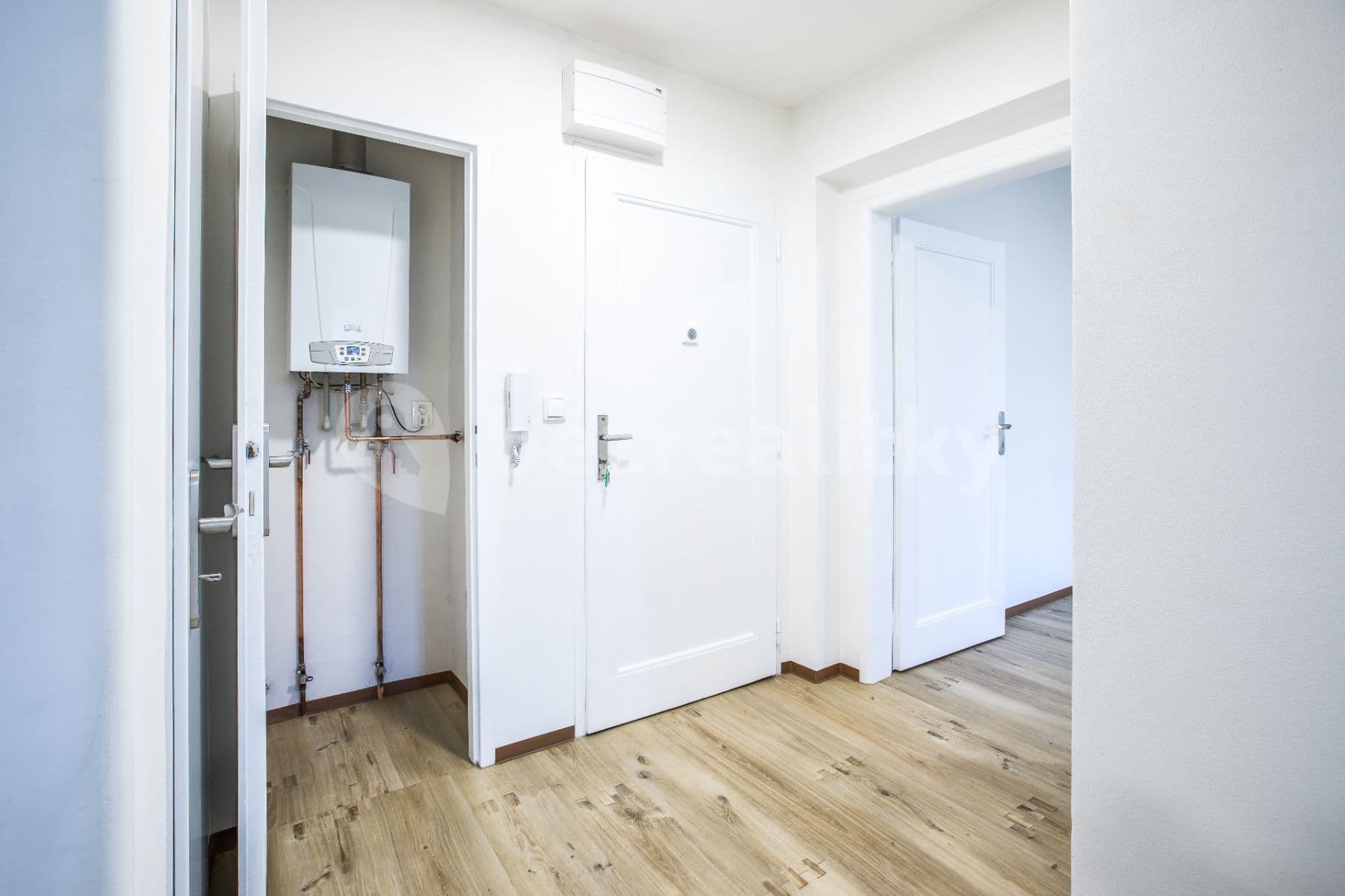 Prenájom bytu 2-izbový 56 m², Jungmannova, Liberec, Liberecký kraj Prenájom bytu 2-izbový 56 m², Jungmannova, Liberec, Liberecký kraj