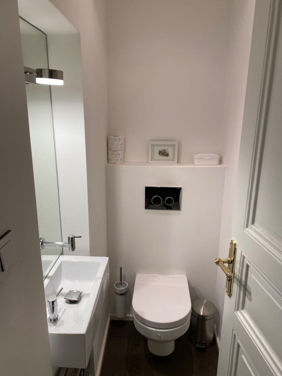 Prenájom bytu 3-izbový 70 m², Korunní, Praha, Praha Prenájom bytu 3-izbový 70 m², Korunní, Praha, Praha