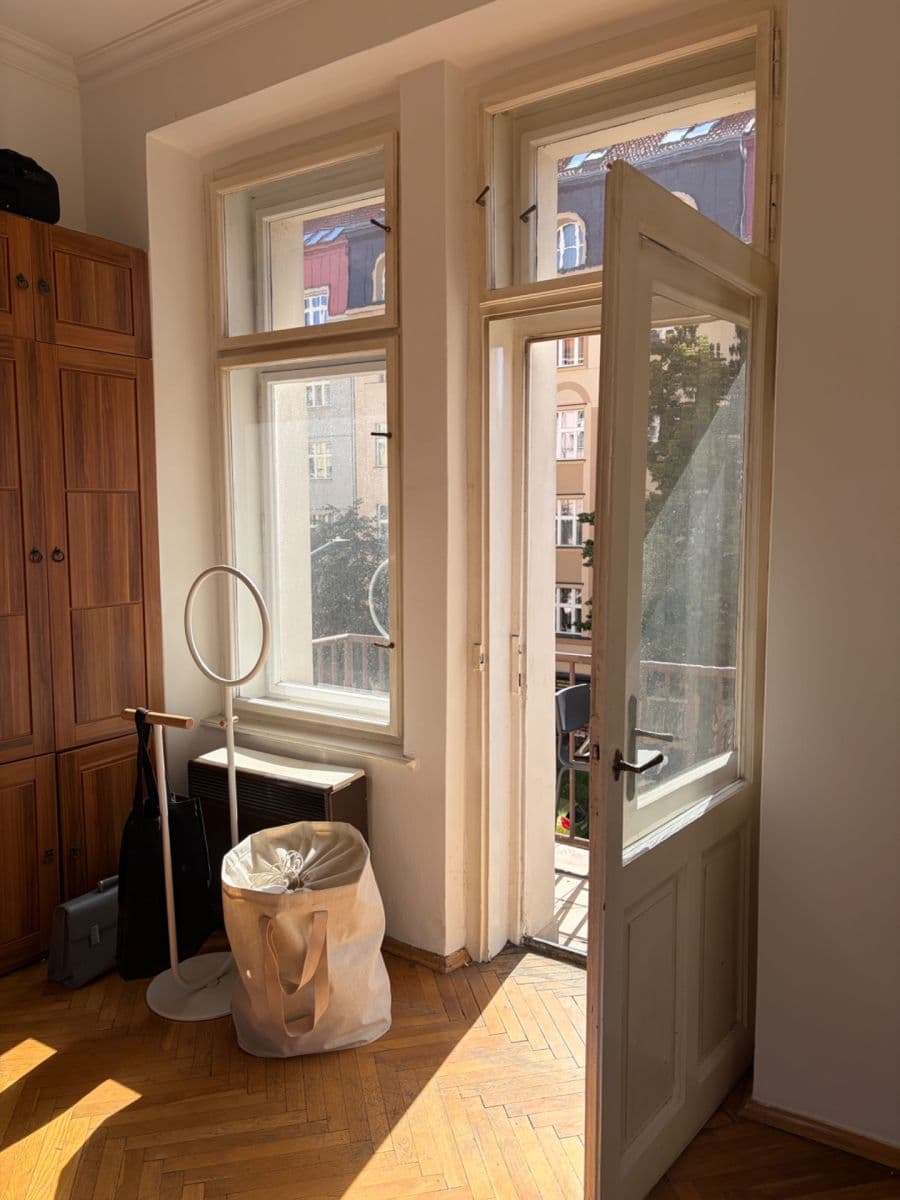 Prenájom bytu 2-izbový 70 m², Kodaňská, Praha, Praha Prenájom bytu 2-izbový 70 m², Kodaňská, Praha, Praha