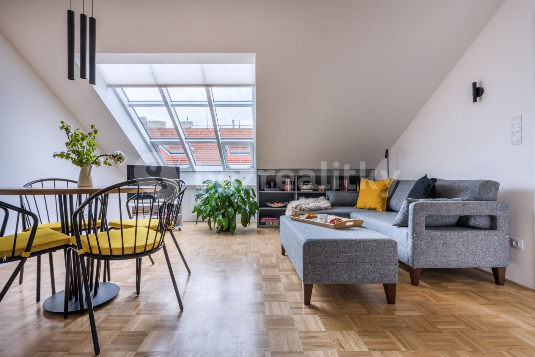 Prenájom bytu 2-izbový 67 m², Na Spojce, Praha, Praha Prenájom bytu 2-izbový 67 m², Na Spojce, Praha, Praha