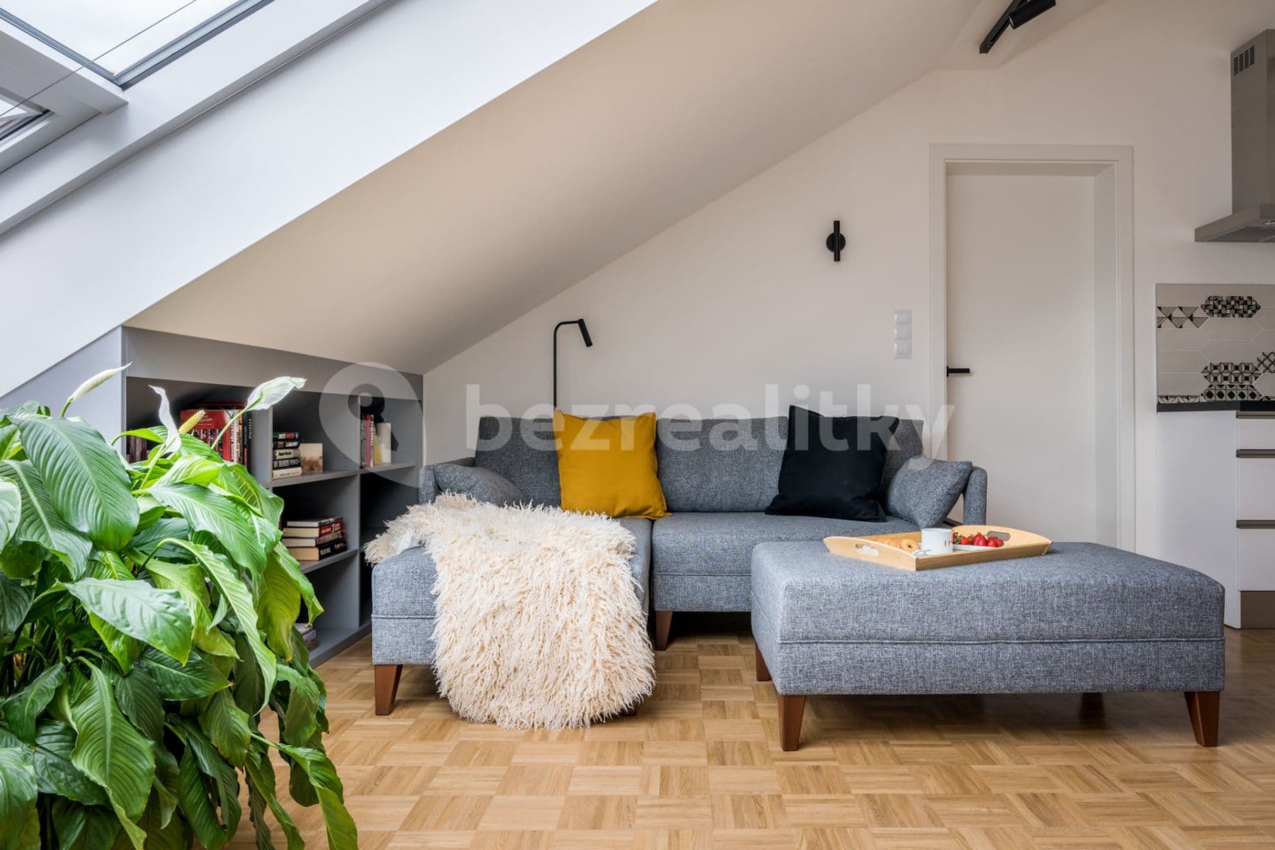 Prenájom bytu 2-izbový 67 m², Na Spojce, Praha, Praha Prenájom bytu 2-izbový 67 m², Na Spojce, Praha, Praha