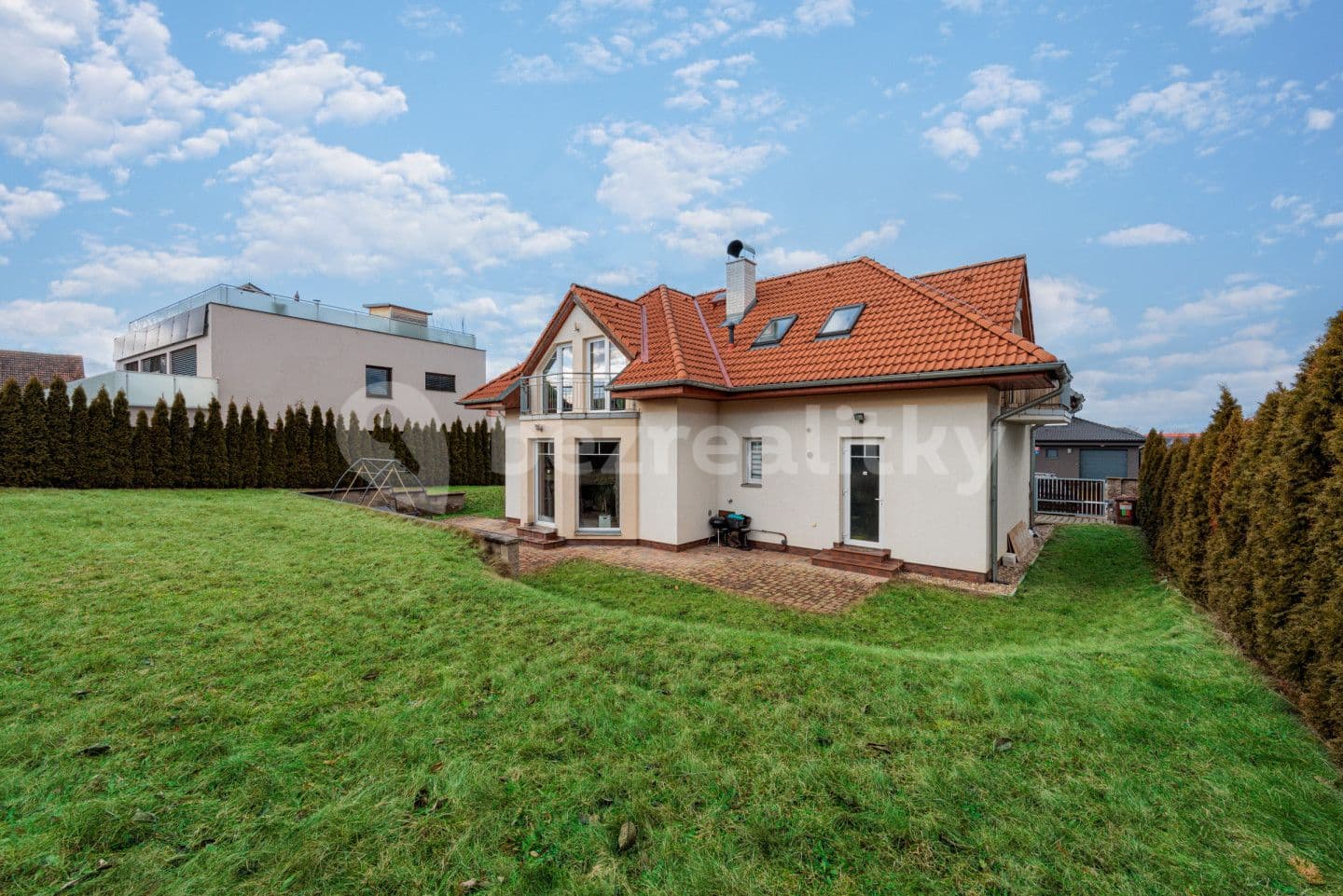 Predaj domu 195 m², pozemek 694 m², Muchomůrková, Praha, Praha