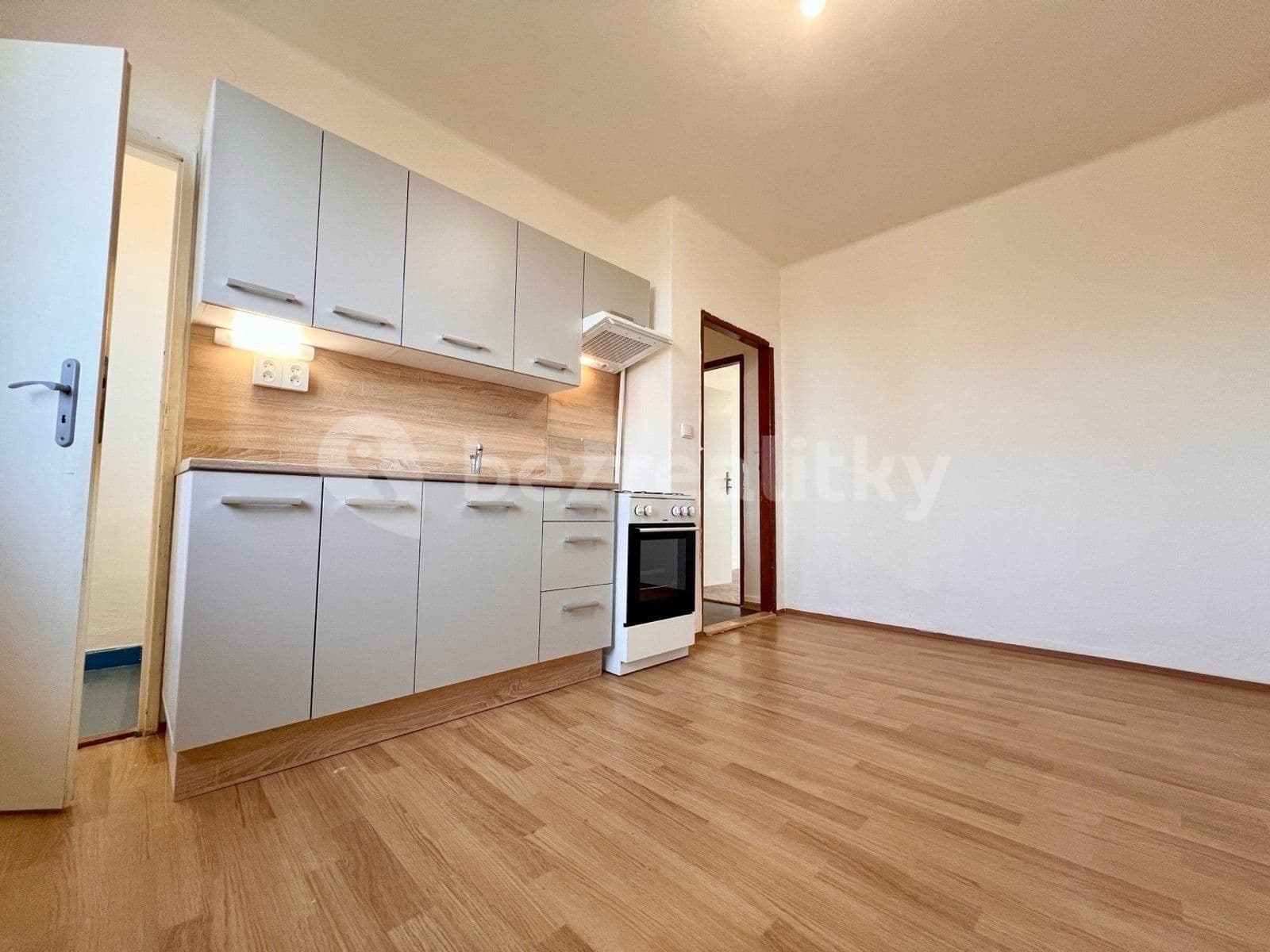 Prenájom bytu 2-izbový 60 m², Technická, Ostrava, Moravskoslezský kraj