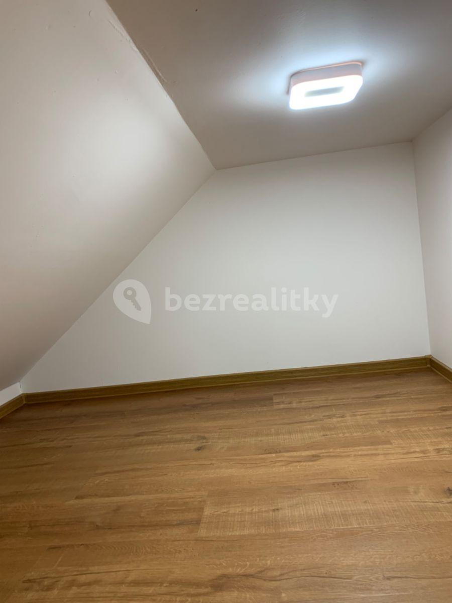 Predaj rekreačného objektu 48 m², pozemek 48 m², 2019, Makov, Žilinský kraj