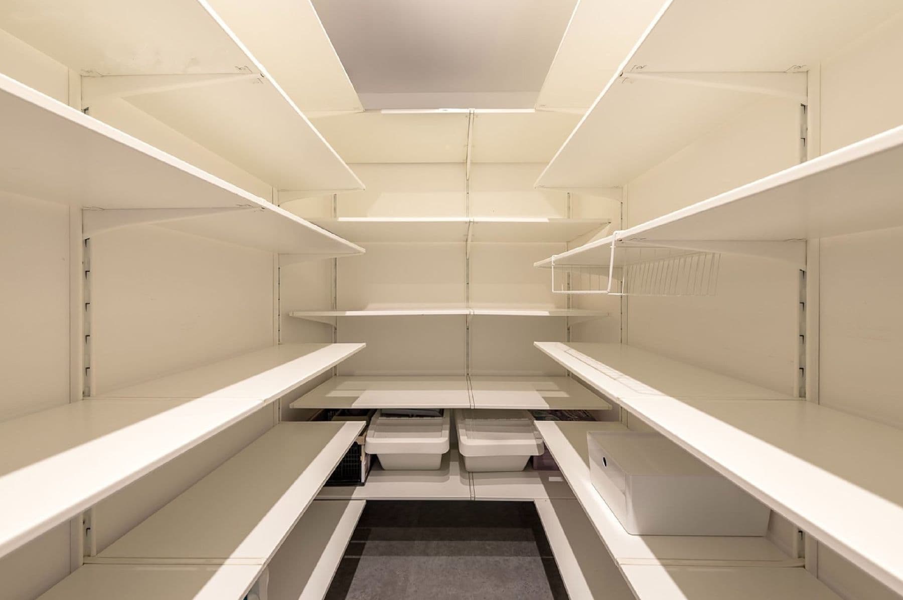 Prenájom bytu 3-izbový 83 m², Zárubova, Praha, Praha Prenájom bytu 3-izbový 83 m², Zárubova, Praha, Praha