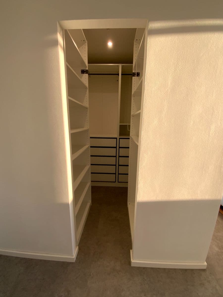 Prenájom bytu 3-izbový 83 m², Zárubova, Praha, Praha Prenájom bytu 3-izbový 83 m², Zárubova, Praha, Praha