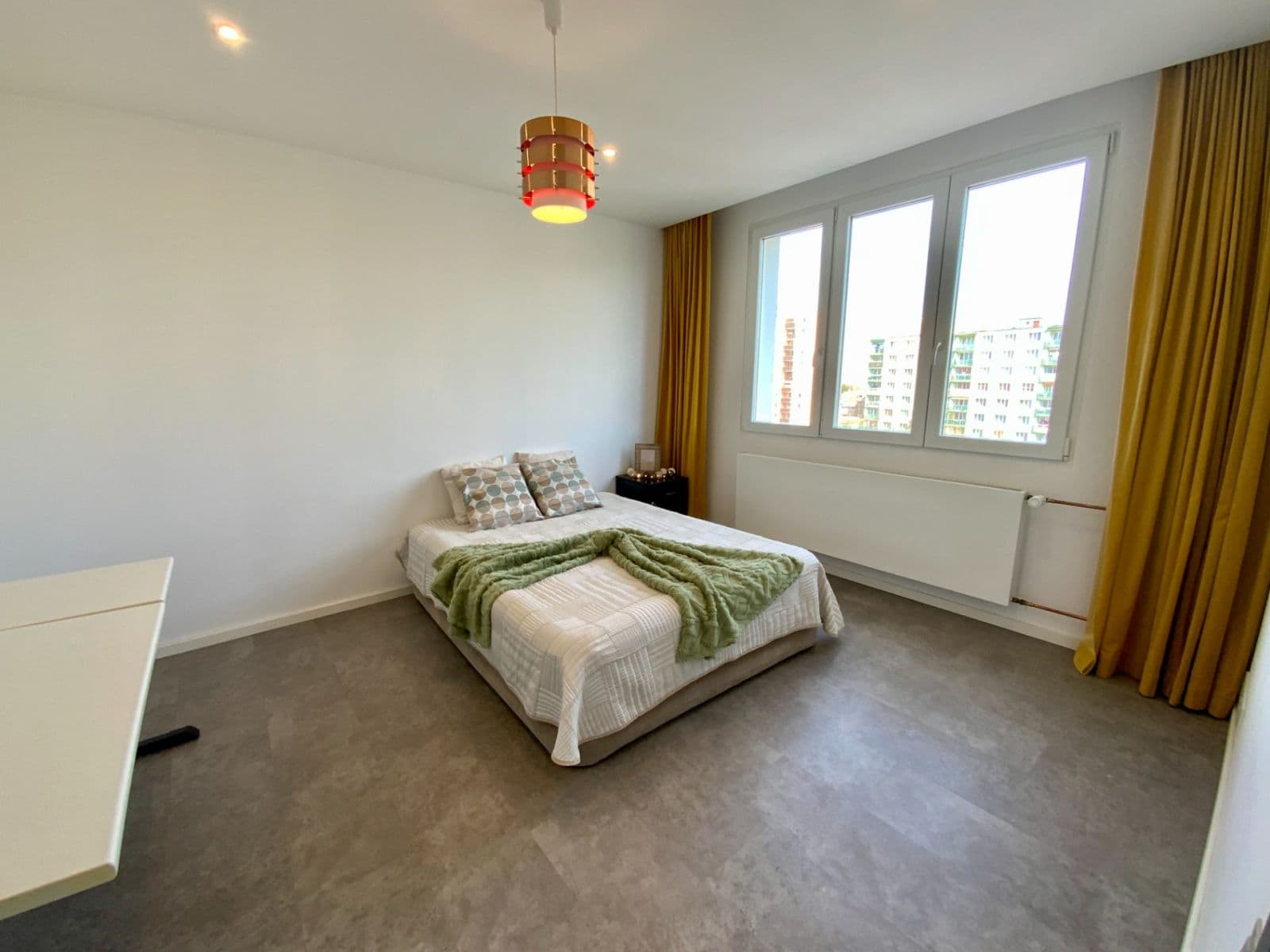 Prenájom bytu 3-izbový 83 m², Zárubova, Praha, Praha Prenájom bytu 3-izbový 83 m², Zárubova, Praha, Praha