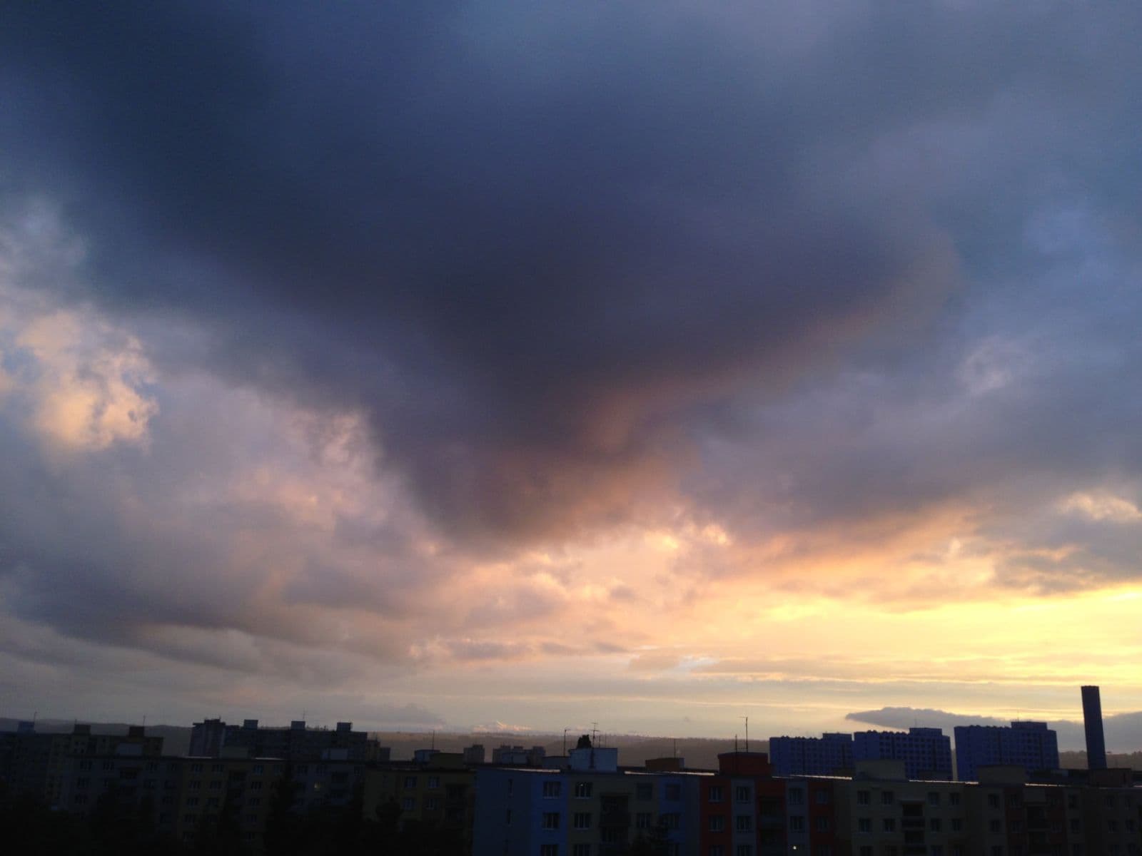 Prenájom bytu 3-izbový 83 m², Zárubova, Praha, Praha Prenájom bytu 3-izbový 83 m², Zárubova, Praha, Praha