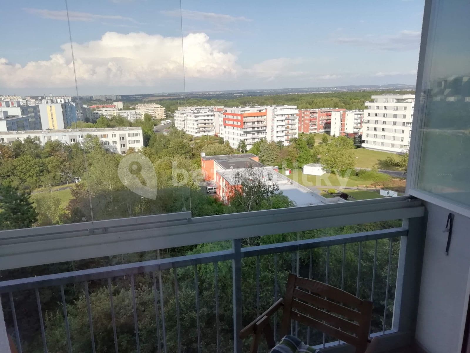 Prenájom bytu 3-izbový 66 m², Jažlovická, Praha, Praha Prenájom bytu 3-izbový 66 m², Jažlovická, Praha, Praha