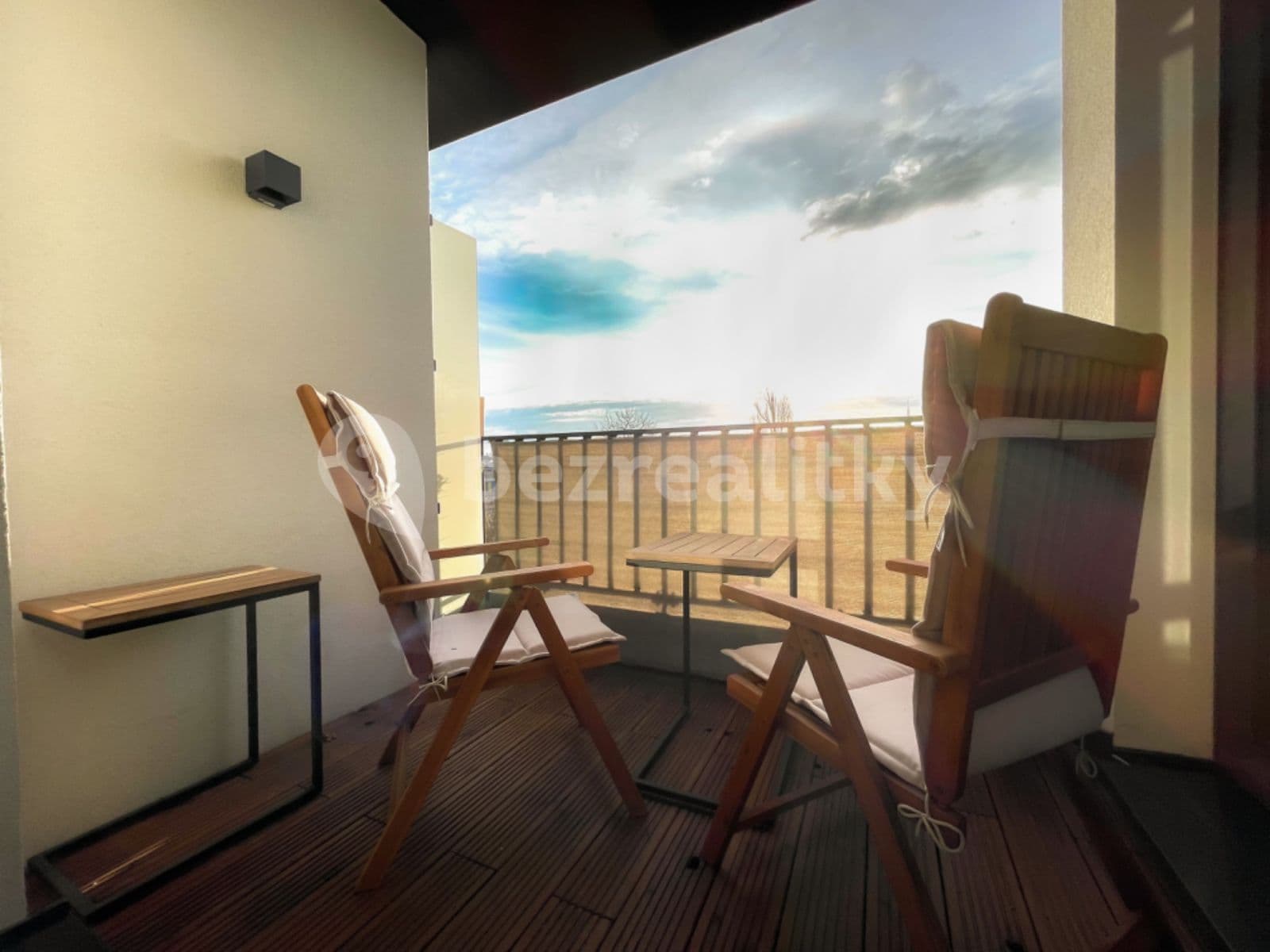 Prenájom bytu 1-izbový 40 m², Olgy Havlové, Praha, Praha Prenájom bytu 1-izbový 40 m², Olgy Havlové, Praha, Praha