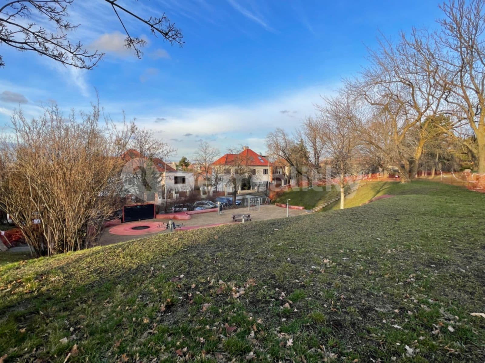Prenájom bytu 1-izbový 40 m², Olgy Havlové, Praha, Praha Prenájom bytu 1-izbový 40 m², Olgy Havlové, Praha, Praha