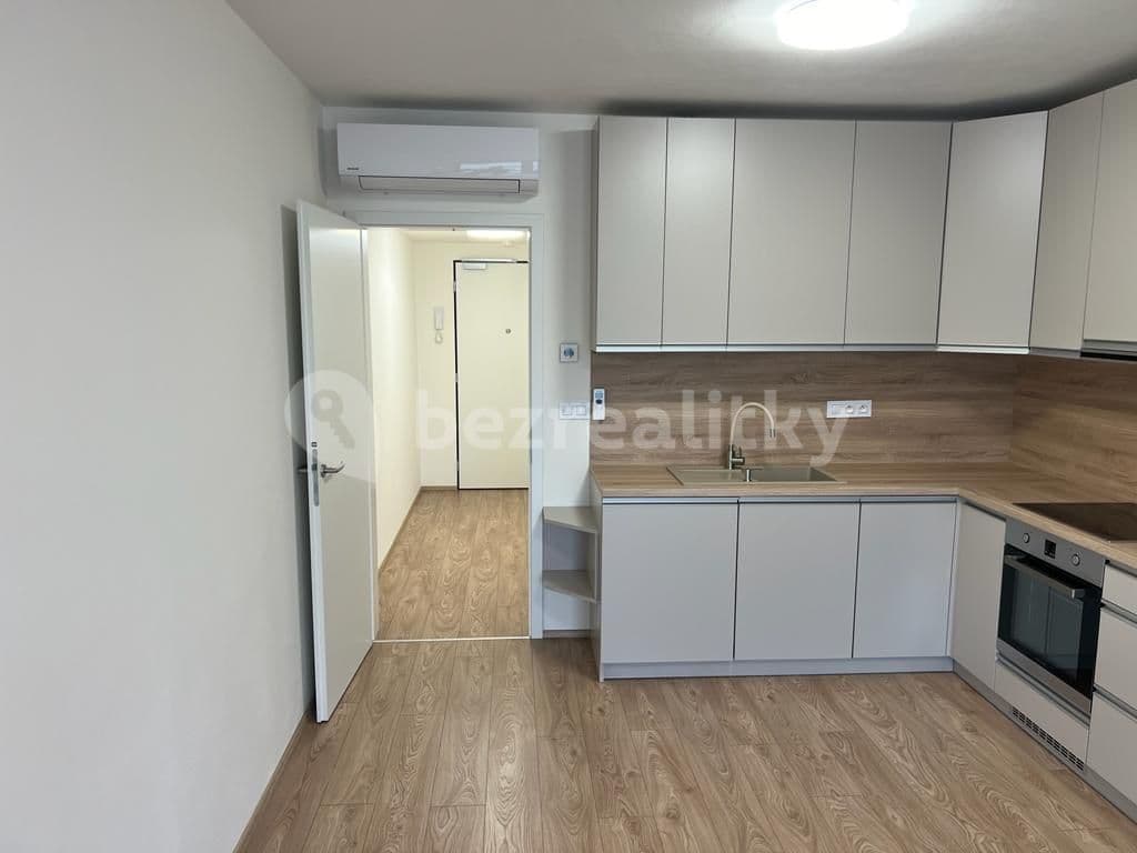 Prenájom bytu 1-izbový 32 m², Bratislavská, Brno, Jihomoravský kraj Prenájom bytu 1-izbový 32 m², Bratislavská, Brno, Jihomoravský kraj