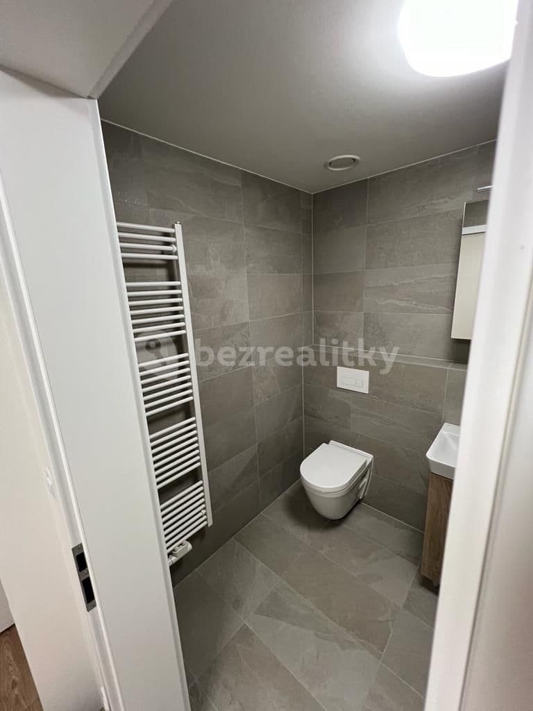 Prenájom bytu 1-izbový 32 m², Bratislavská, Brno, Jihomoravský kraj Prenájom bytu 1-izbový 32 m², Bratislavská, Brno, Jihomoravský kraj