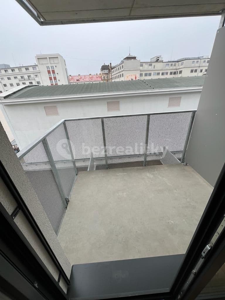 Prenájom bytu 1-izbový 32 m², Bratislavská, Brno, Jihomoravský kraj Prenájom bytu 1-izbový 32 m², Bratislavská, Brno, Jihomoravský kraj