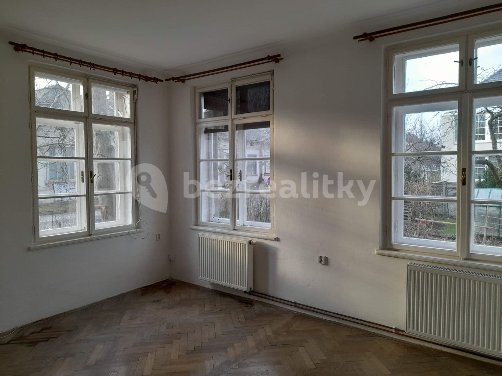 Prenájom bytu 1-izbový 49 m², Olbrachtova, Olomouc, Olomoucký kraj Prenájom bytu 1-izbový 49 m², Olbrachtova, Olomouc, Olomoucký kraj