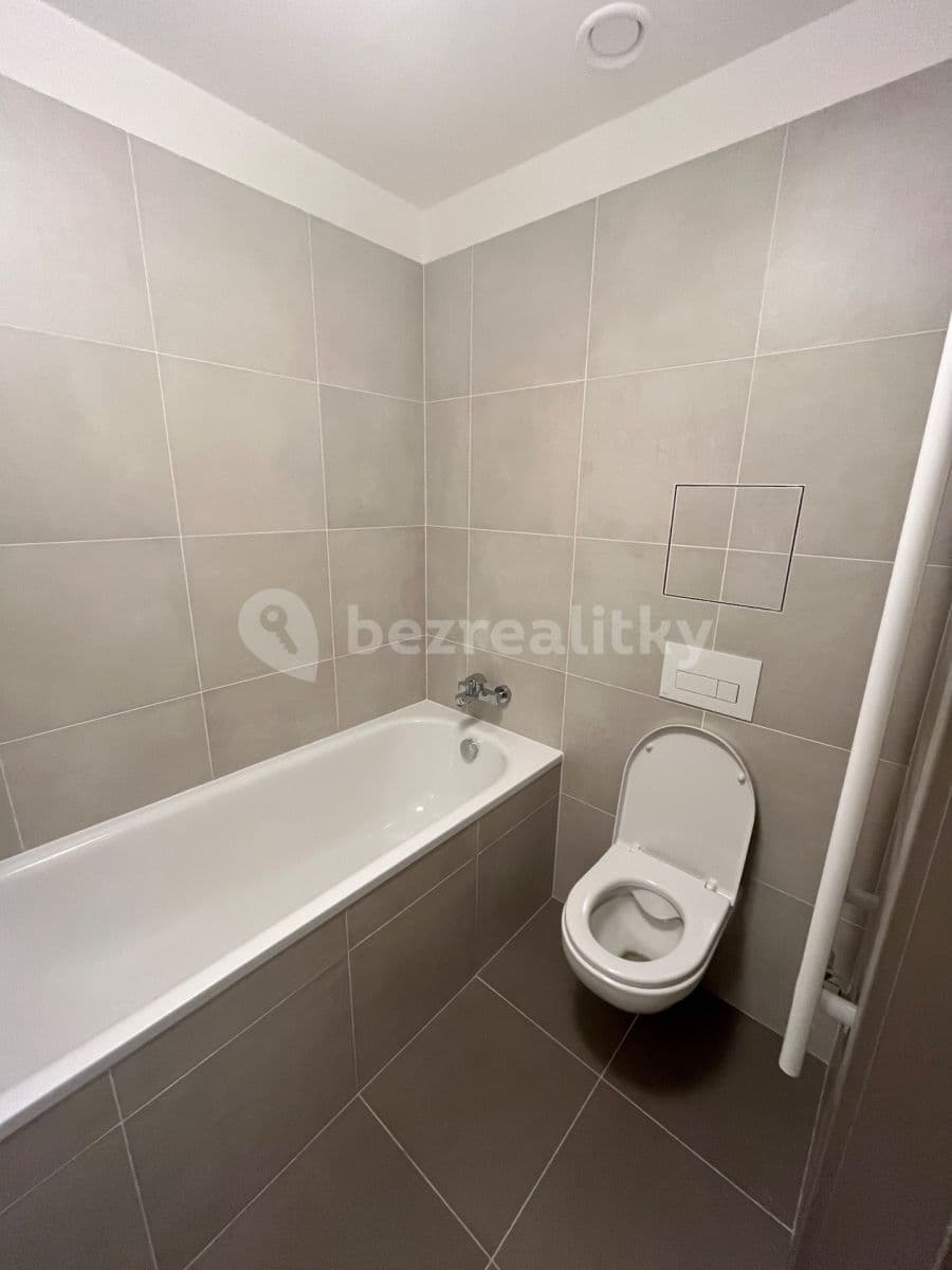 Prenájom bytu 1-izbový 33 m², Pod Hliníkem, Libčice nad Vltavou, Středočeský kraj Prenájom bytu 1-izbový 33 m², Pod Hliníkem, Libčice nad Vltavou, Středočeský kraj