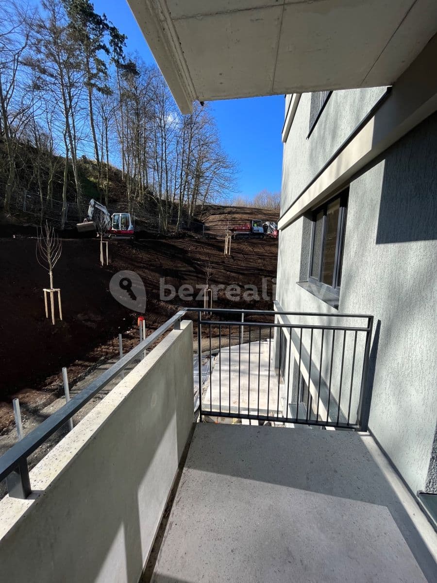 Prenájom bytu 1-izbový 33 m², Pod Hliníkem, Libčice nad Vltavou, Středočeský kraj Prenájom bytu 1-izbový 33 m², Pod Hliníkem, Libčice nad Vltavou, Středočeský kraj