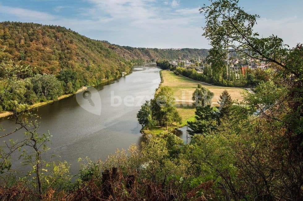 Prenájom bytu 1-izbový 33 m², Pod Hliníkem, Libčice nad Vltavou, Středočeský kraj Prenájom bytu 1-izbový 33 m², Pod Hliníkem, Libčice nad Vltavou, Středočeský kraj