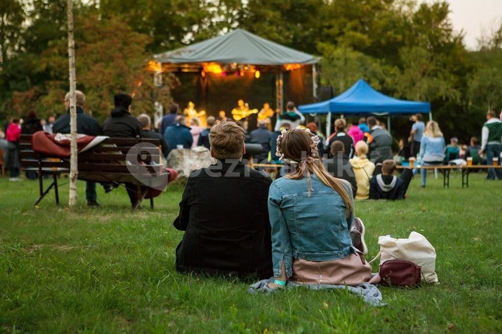 Prenájom bytu 1-izbový 33 m², Pod Hliníkem, Libčice nad Vltavou, Středočeský kraj Prenájom bytu 1-izbový 33 m², Pod Hliníkem, Libčice nad Vltavou, Středočeský kraj