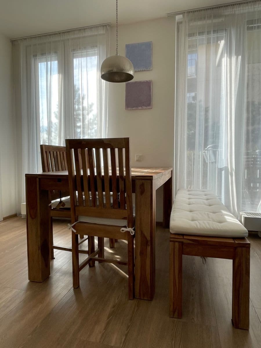 Prenájom bytu 2-izbový 56 m², Na Vackově, Praha, Praha Prenájom bytu 2-izbový 56 m², Na Vackově, Praha, Praha