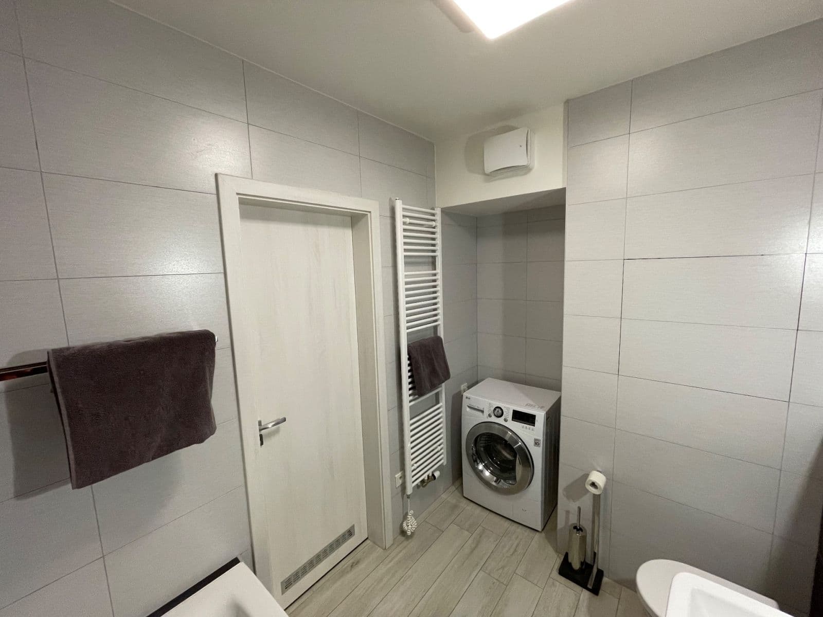 Prenájom bytu 2-izbový 56 m², Na Vackově, Praha, Praha Prenájom bytu 2-izbový 56 m², Na Vackově, Praha, Praha